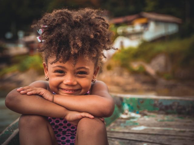 子どもに自信を持たせるには?イエナプランの学芸会の意外な効果 海外